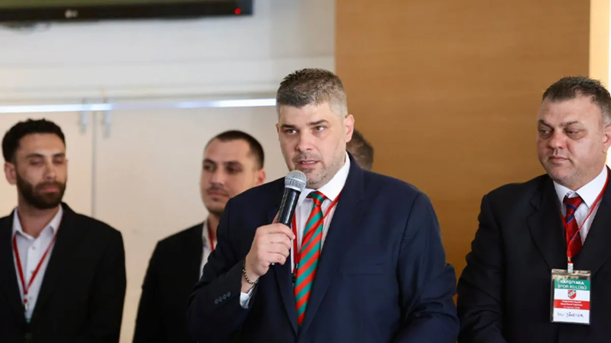Karşıyaka Spor Kulübü'nün yeni başkanı Yiğit Tusder