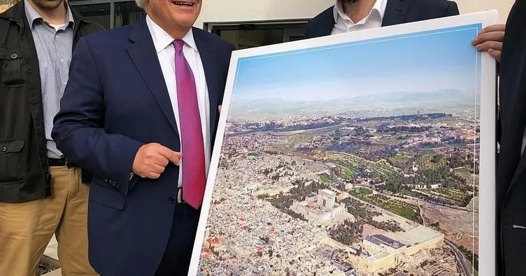 Kudüs’ten ’skandal’ fotoğrafa tepki!