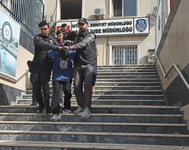 istanbulda-korkunc-cinayet-once-dovduler-sonra-elektrik-verdiler-otopside-1727872110007.jpg