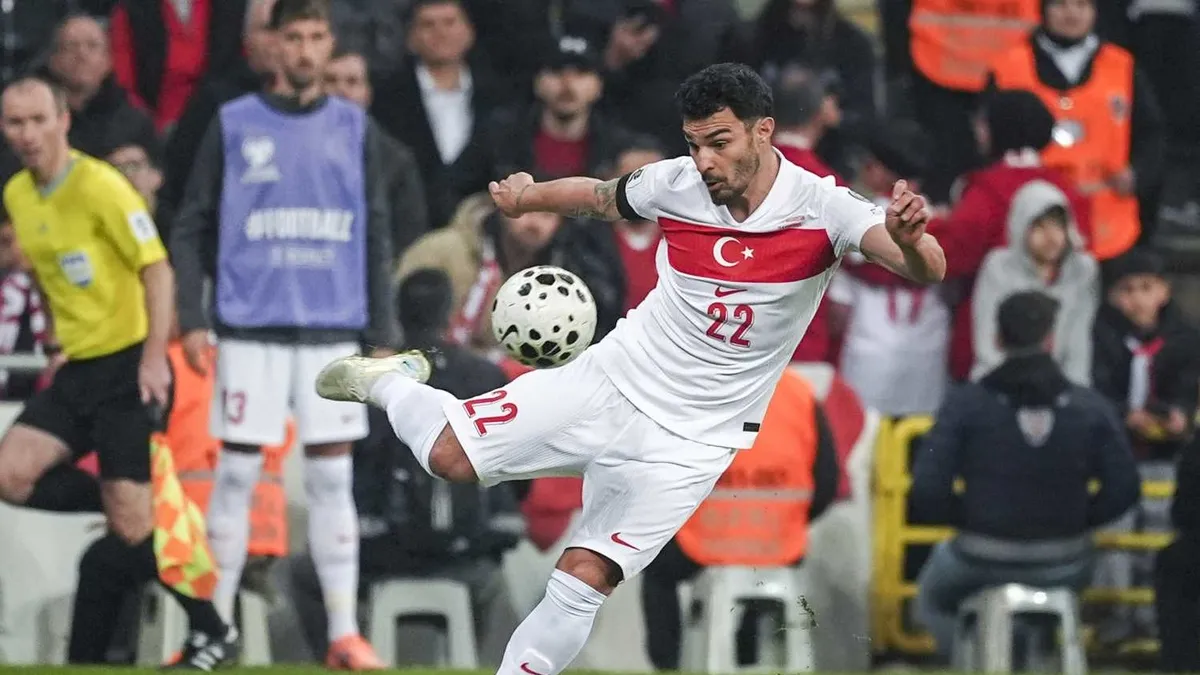 Kaan Ayhan: Dünya Kupası’na gitmeyi hak ediyoruz! Kaan Ayhan: Dünya Kupası’na gitmeyi hak ediyoruz!