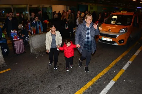 Kibariye: Bacaklarım tutmuyor