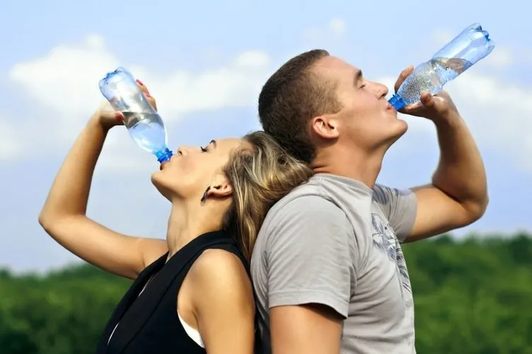 Fazla su içmek sağlığınızdan edebilir!