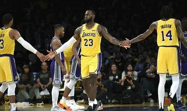 LeBron James, Lakers’a ısınıyor