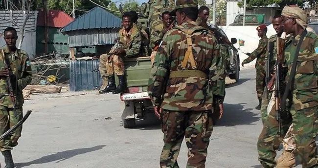 Eş-Şebab Somali’de 5 sivili öldürdü