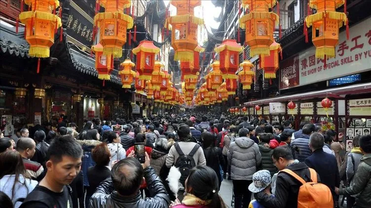 Çin’de maymun yılı kutlanıyor