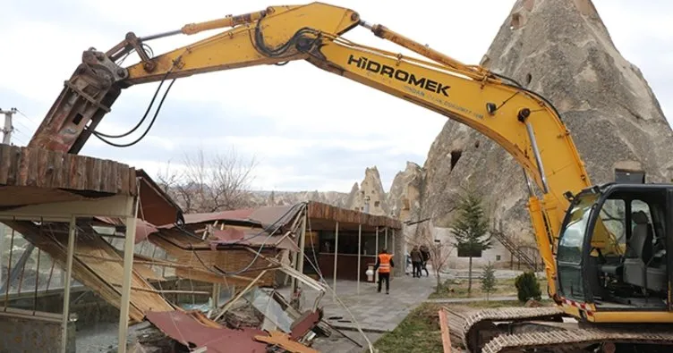 Kapadokya’da 7 kaçak yapı yıkıldı