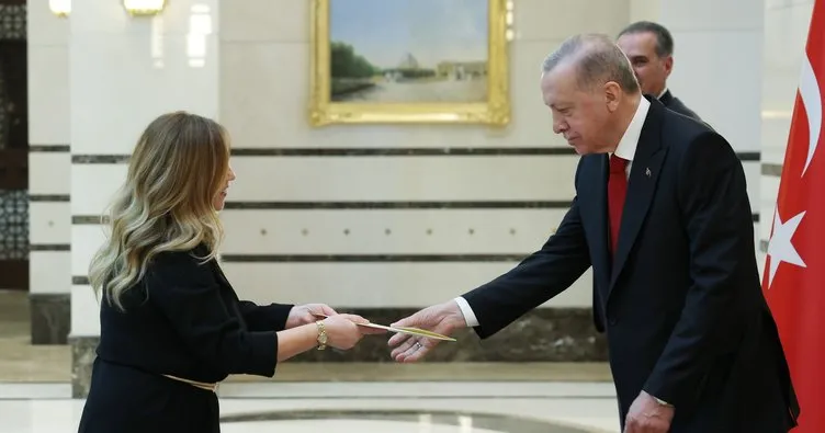 Başkan Erdoğan’dan Külliye’de Büyükelçi kabulü