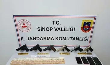 Sinop'ta ruhsatsız silah operasyonu! 5 gözaltı #sinop