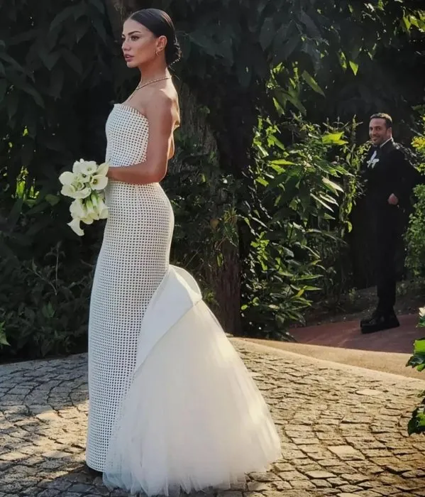 Lajmet e revistës së minutës së fundit: Demet Özdemir dhe Oğuzhan Koç u martuan