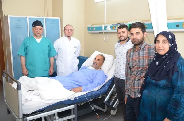 sanliurfada-2-riskli-ameliyat-ayni-anda-yapildi-1665990023763.jpg