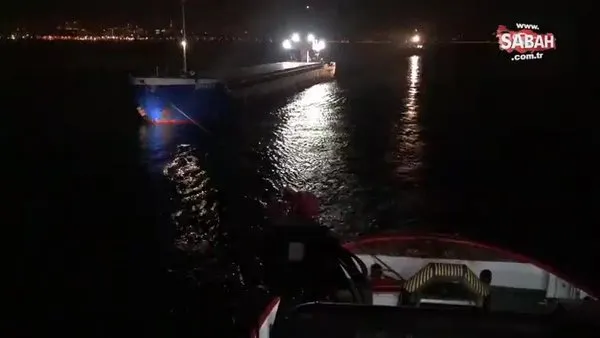 Beşiktaş açıklarında demi çelik yüklü gemi motor arızası yaptı | Video