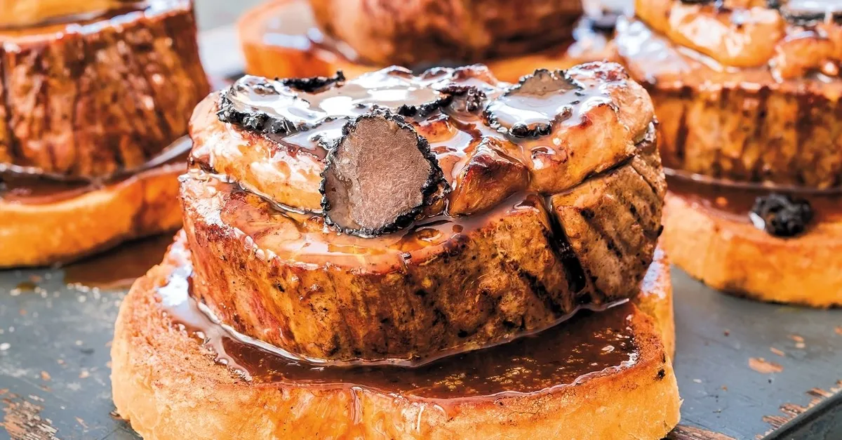 Tournedos Alla Rossini tarifi: Tournedos Alla Rossini nasıl yapılır ... Tournedos Alla Rossini tarifi: Tournedos Alla Rossini nasıl yapılır ...