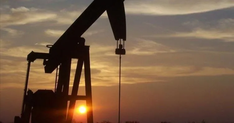 Brent petrolün varili 42,87 dolar