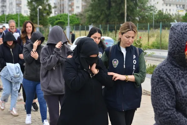 yasadisi-bahis-operasyonu-suphelileri-adliyede-1779003613117.jpg