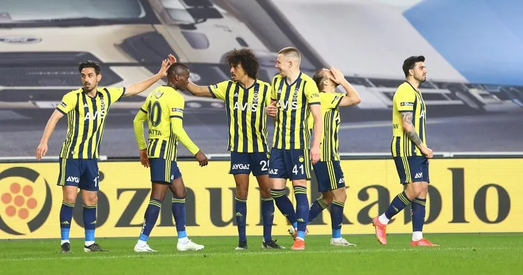 Fenerbahçe’de 4 futbolcu için karar verildi! Luiz Gustavo gönderilecek mi?