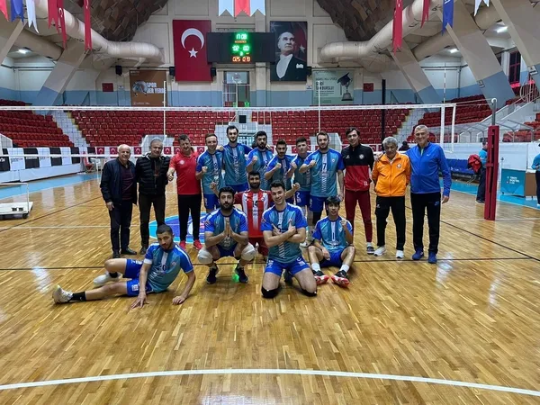 seyhan-yildirimspor-yoluna-emin-adimlarla-ilerliyor-1672049585326.jpg