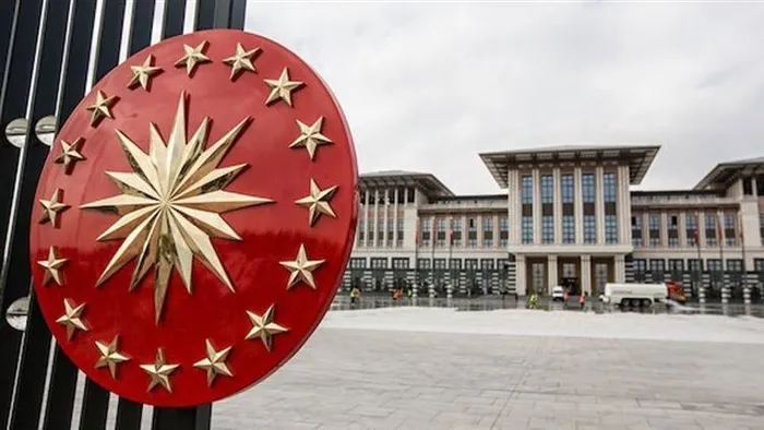 son-dakika-cumhurbaskanligindan-yeni-genelge-baskan-erdogan-imzaladi-yeniden-olusturuldu-1628240337420.jpg