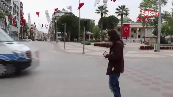Sokağa çıkma yasağına rağmen alkollü halde sokağa çıkıp, ambulansa otostop çekti | Video