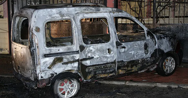 Konya’da hafif ticari araç kundaklandı