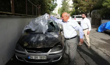 Şanlıurfa’da 4 otomobil kundaklandı