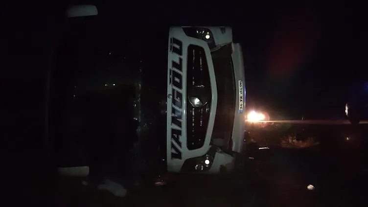 Kırşehir’de yolcu otobüsü şarampole devrildi! 15 kişi yaralandı