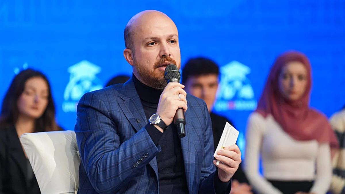 Bilal Erdoğan gençlerle buluştu: Türkiye, dünyada sözü dinlenen ülke konumunda