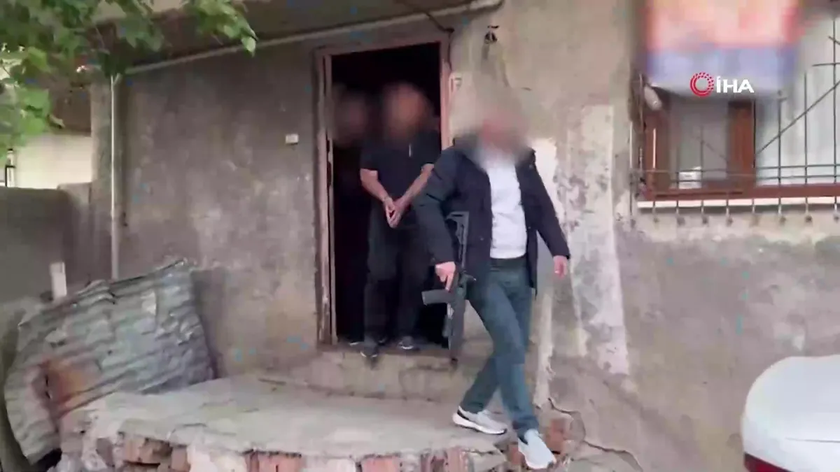 Diyarbakır merkezli 23 ildeki uyuşturucu operasyonunda 279 tutuklama | Video videosunu izle Diyarbakır merkezli 23 ildeki uyuşturucu operasyonunda 279 tutuklama | Video videosunu izle