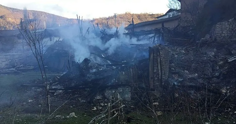 Tokat’ta ev yangını: 2 yaralı