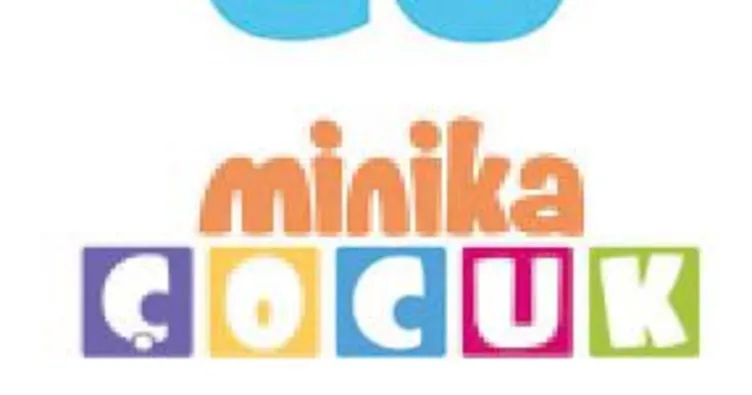 Minika Çocuk zirveye koşuyor