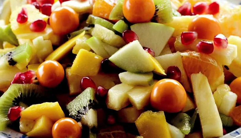 Altın Çilekli Meyve Salatası