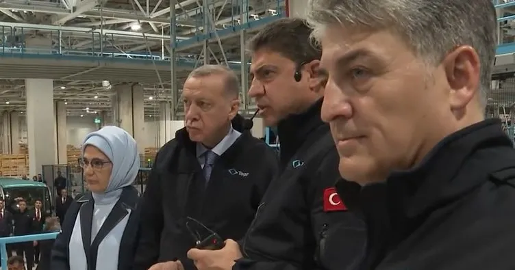 SON DAKİKA: Başkan Erdoğan’ın TOGG fabrikasında inceleme yaptığı yeni görüntüler paylaşıldı!