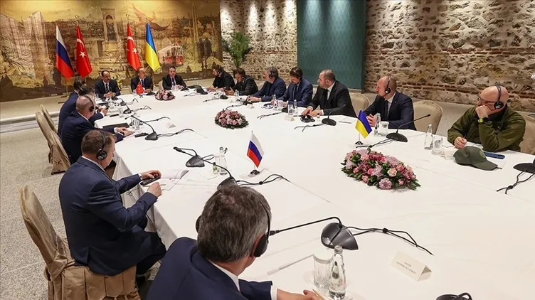 Dünya Putin’in İstanbul teklifine kilitlendi! Uluslararası basın böyle duyurdu: Müzakere önerisine ilk tepkiler geldi