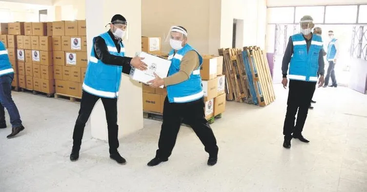 İhtiyaç sahilerine gıda paketi