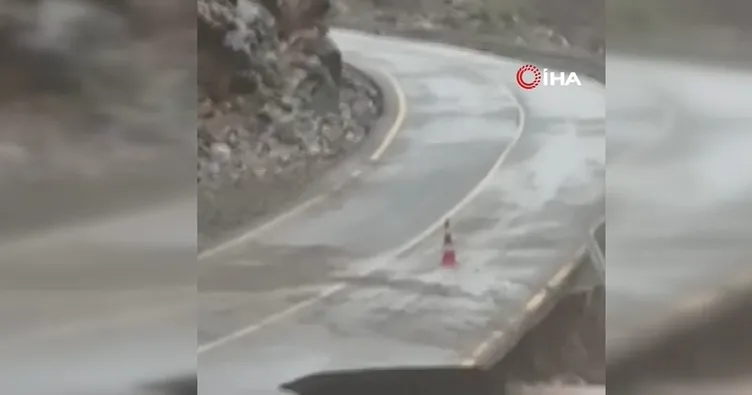 Kayseri’de sel yolu çökertti