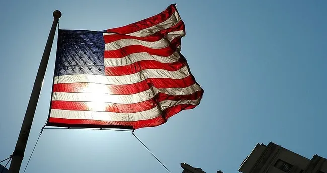 Suriye’deki ABD üssünün çevresine saldırı! ABD hava araçları uçuşa başladı Suriye’deki ABD üssünün çevresine saldırı! ABD hava araçları uçuşa başladı