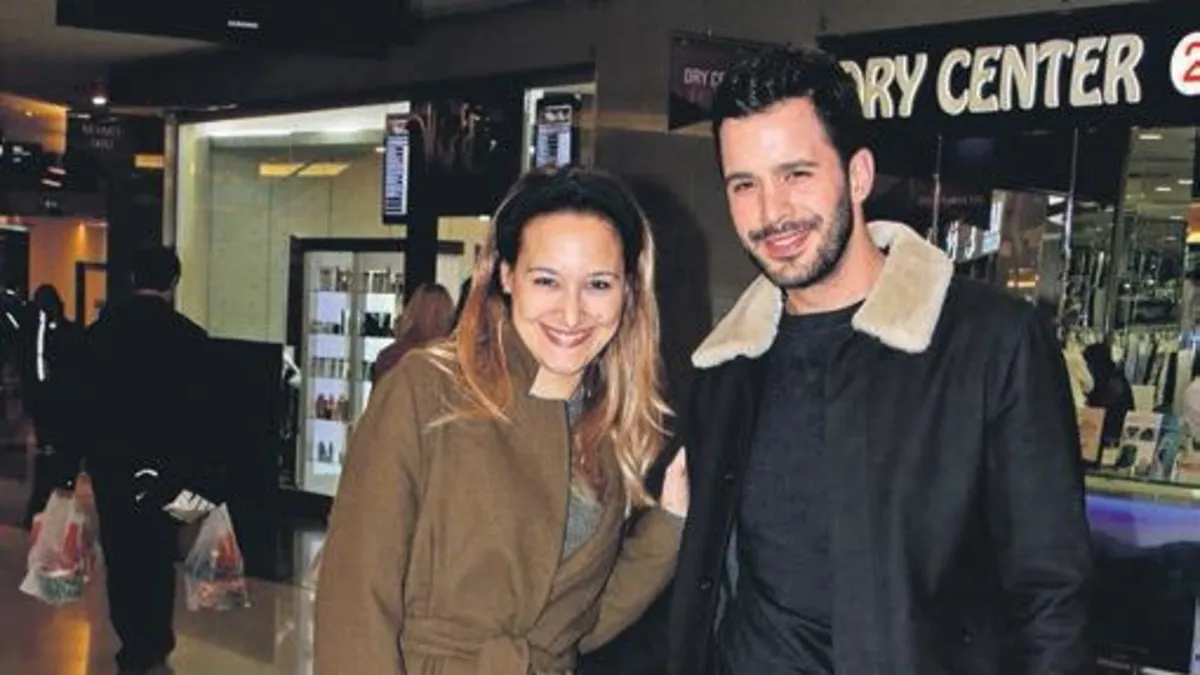 Ünlülerin yüzüğe ihtiyacı yok