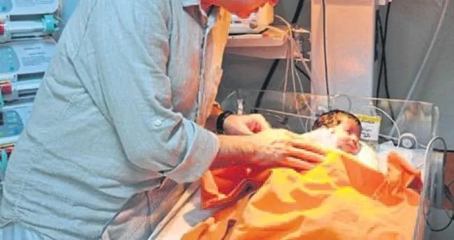 10 Gunluk Bebek Kalp Ameliyati Oldu Egeli Sabah Haberleri