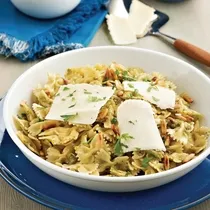 Pesto soslu makarna tarifi