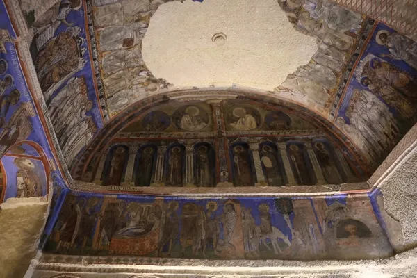kapadokyadaki-duvar-resimleri-gelecek-nesillere-tasinacak-1789740760684.jpg