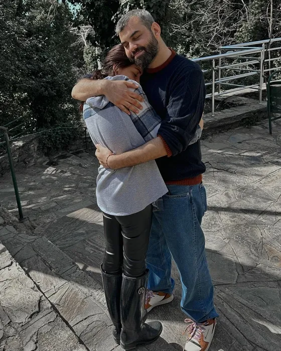 Ayşenur Parlak kimdir? Eşi Savaş Parlak acı haberi paylaştı! Ayşenur Parlak hastalığı neydi, neden öldü?