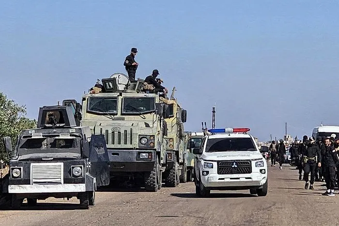 Suriye’de silahlı gruplar arasında çatışma patlak verdi: 30 ölü 100 yaralı