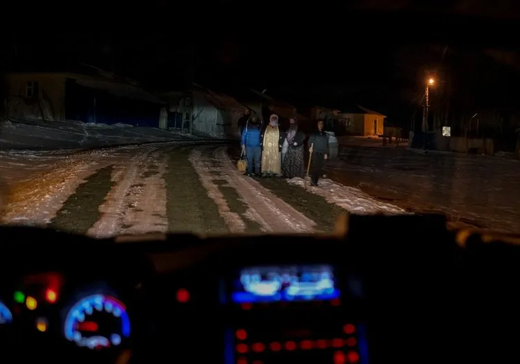 Eksi 15 derecede corona virüs savaşı: Her noktaya gidiyorlar!  Vaka sayısı yarı yarıya düştü...