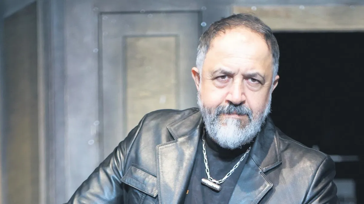 ‘Mercan Köşk’ün kadrosu netleşiyor: İlk isim Mehmet Özgür ‘Mercan Köşk’ün kadrosu netleşiyor: İlk isim Mehmet Özgür