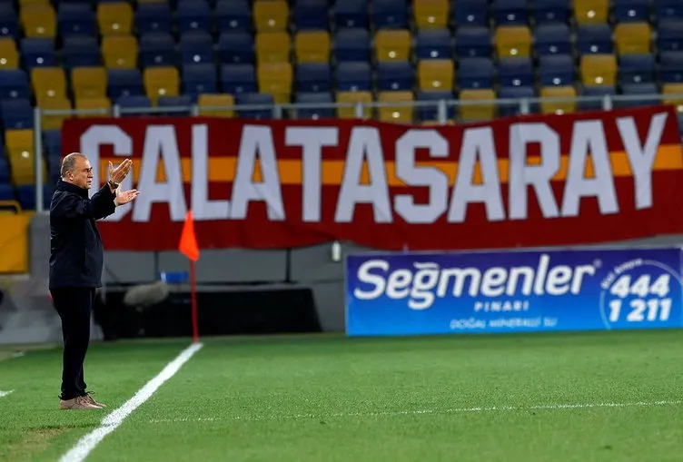 Son dakika: Galatasaray - Beşiktaş derbisinde kadrolar belli oldu! Şampiyonluk maçında Falcao ve Onyekuru...