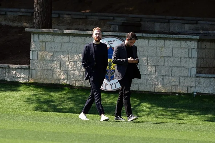 Devin Özek ve Jonathan Herrera’dan flaş açıklamalar! İşte Jhon Duran transferinin perde arkası...
