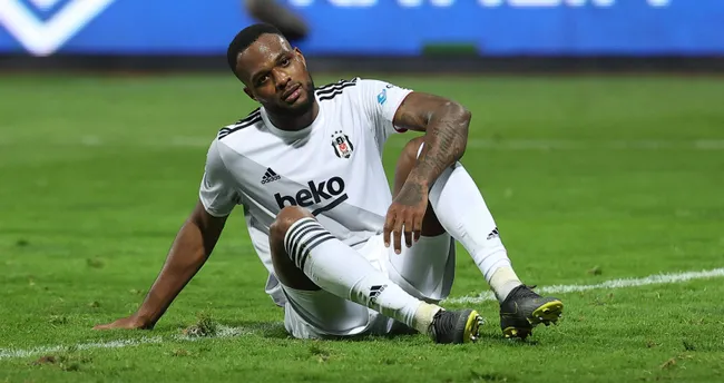 Son dakika: Beşiktaş'ta Cyle Larin, Kayserispor maçında yok - Son Dakika Spor Haberleri