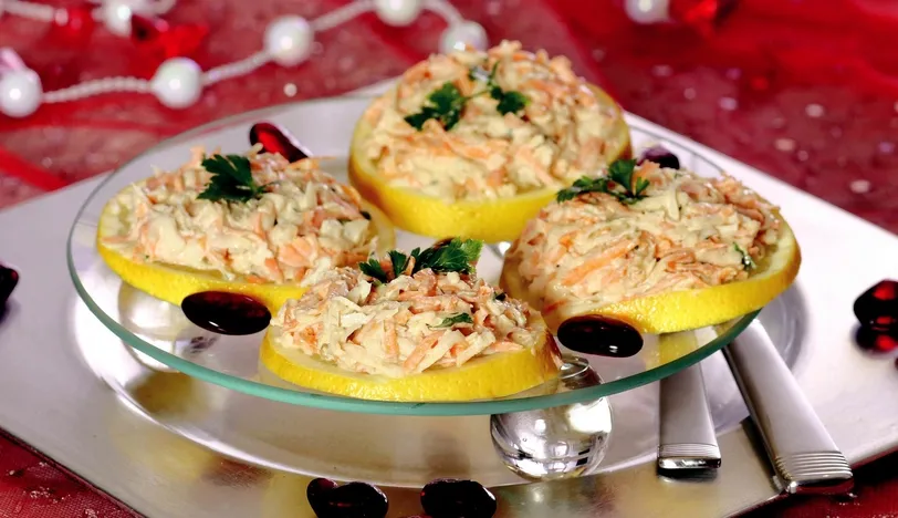 Portakal Dilimi Üzerinde Kereviz Salatası