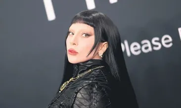 Listelerde Atiye-Lady Gaga yarışı