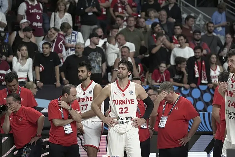 Avrupa basını 12 Dev Adam’ı konuşuyor! EuroBasket finalinde çılgınlık