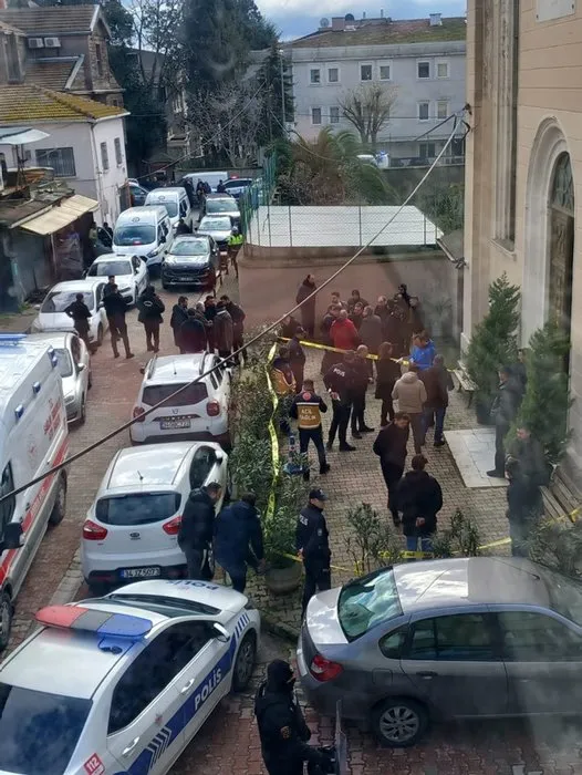 SON DAKİKA: Sarıyer'de Santa Maria Kilisesi'ne silahlı saldırı: 1 kişi hayatını kaybetti